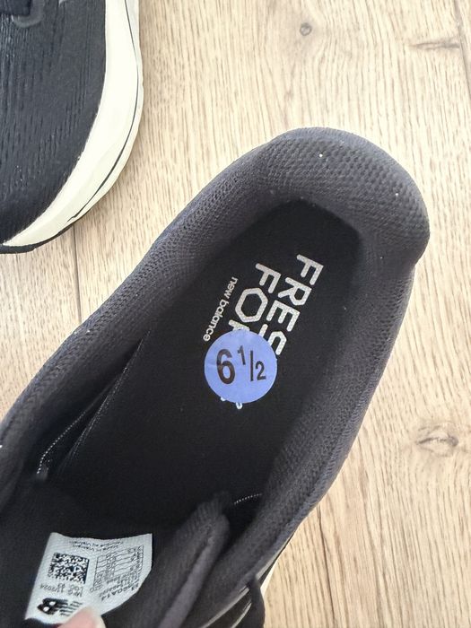 Новые кроссовки New Balance