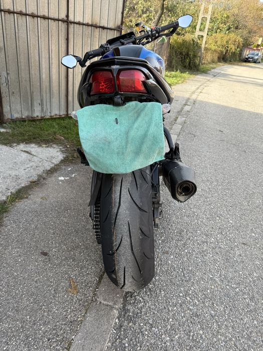 Motocicleta Yamaha fz1 naked