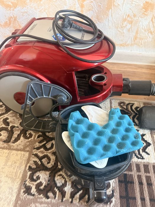 Продам Пылесос Samsung