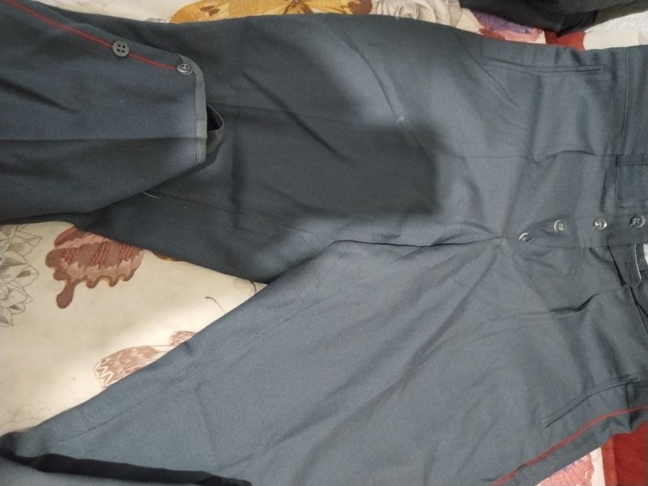 Продам милицейскую одежду