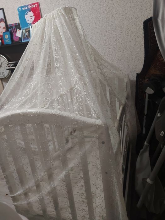 Детская кроватка