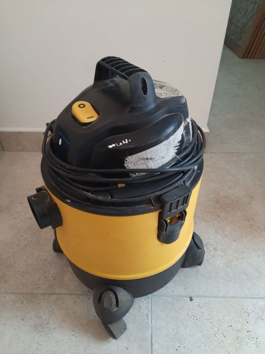 Aspirator industrial Parkside 1300W cu filtru nou