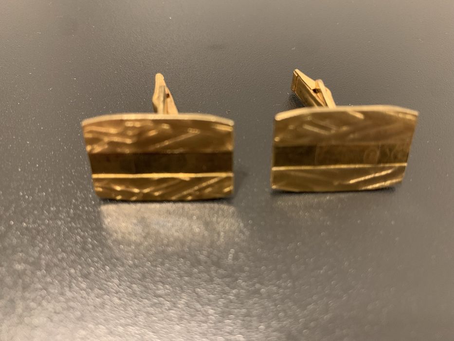 Vechi butoni de manseta Guban