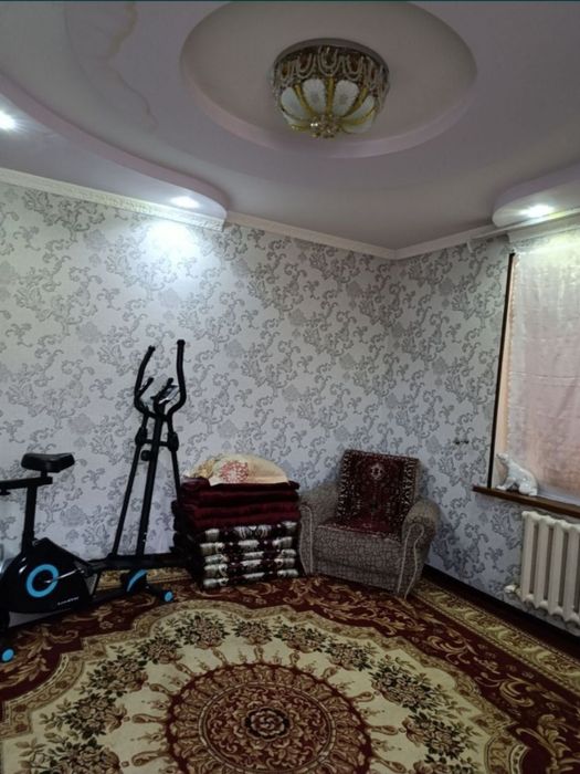 Продаётся дом Яккасарайский район ул Баходыр