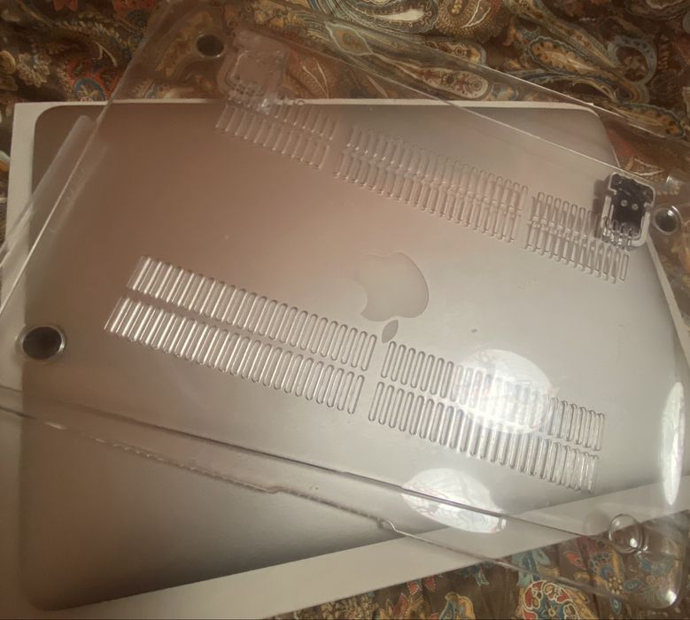 Macbook Air A1466 Core i5 Като нов!
