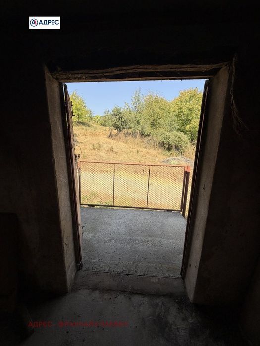 Къща в Ловеч, област-гр.Троян площ 110 цена 43000