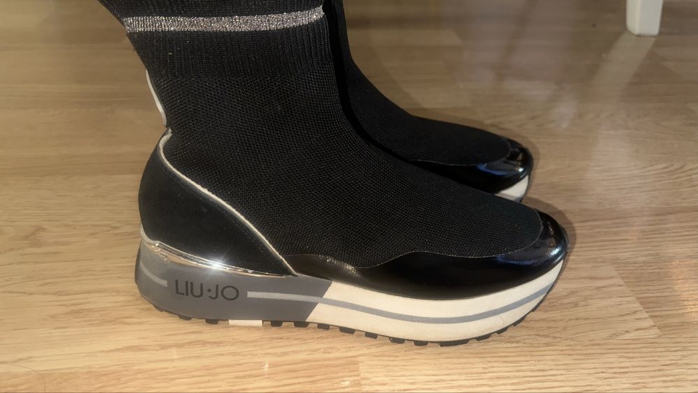 Liu Jo страхотни тип чорап