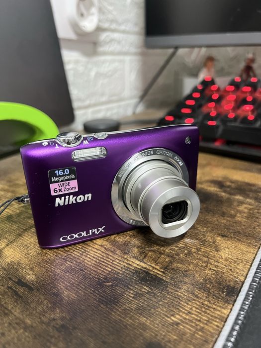 Aparat foto Nikon Coolpix S2700