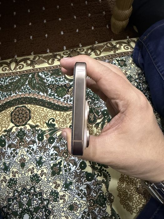 iPhone 16 pro 256gb gold 92%