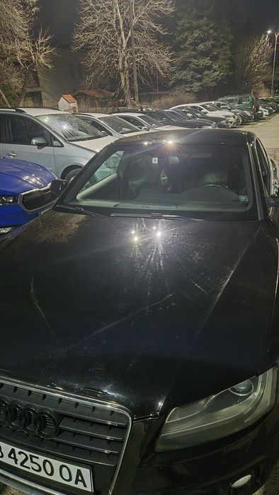 Audi a5 черен капак с щета