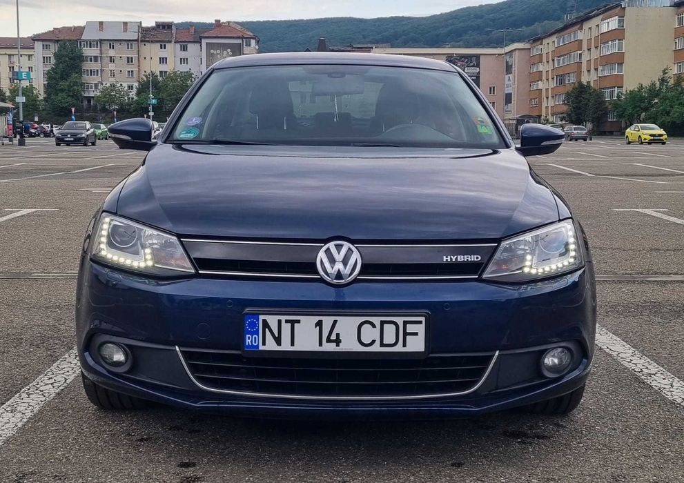 VOLKSWAGEN Jetta 2013 — imagine 2