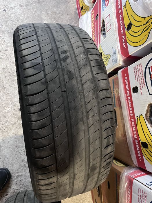 Продавам две летни гуми 19-ки