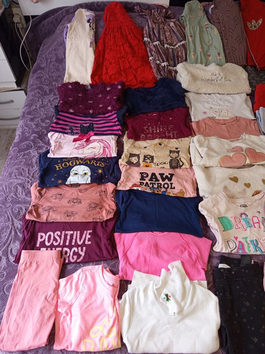 Дрехи за момичее