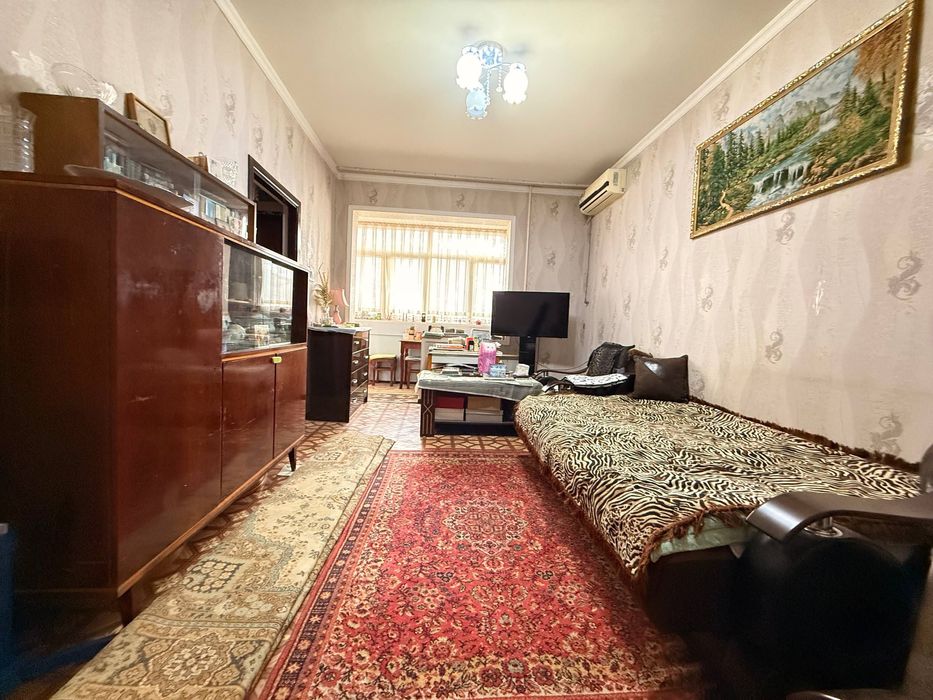 Продается 1 комнатная квартира 11-квартал, Мега Планет Юнусабад