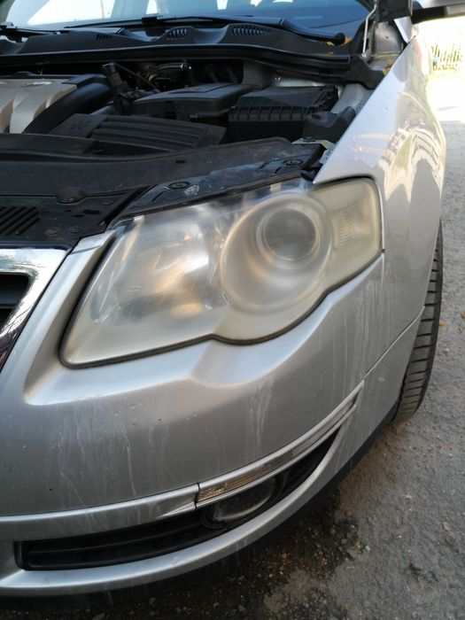 Полиране и премахване на драскотини на коли бусове и фарове