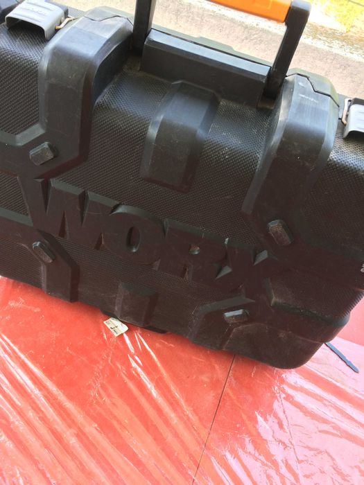 Прободен трион WORX WX474