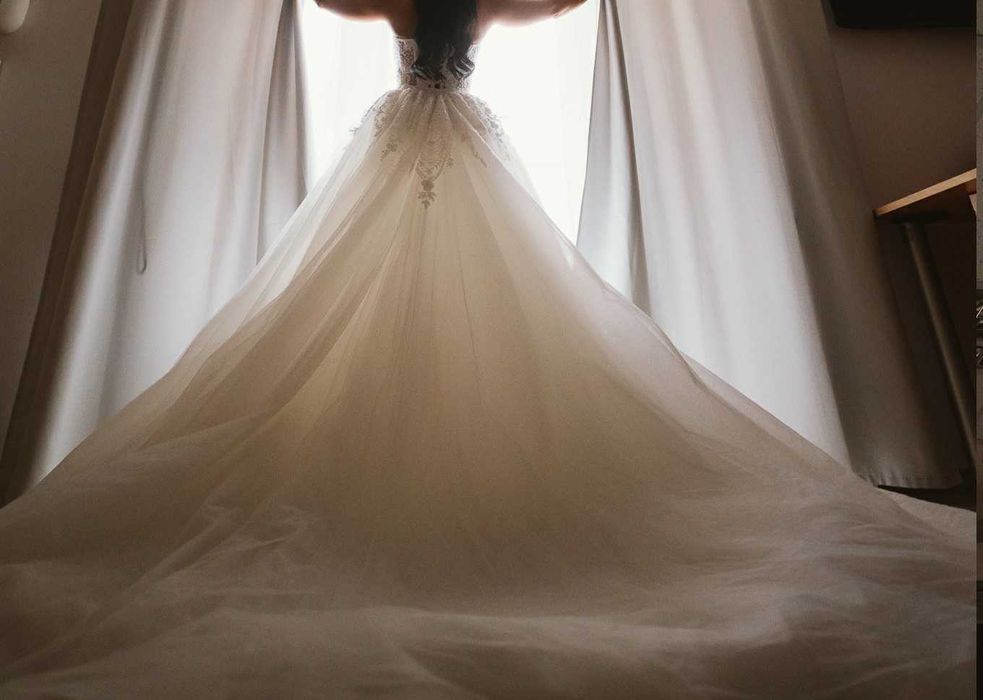 Rochie de mireasa VeraSpos- 50% REDUCERE+trena gratuita