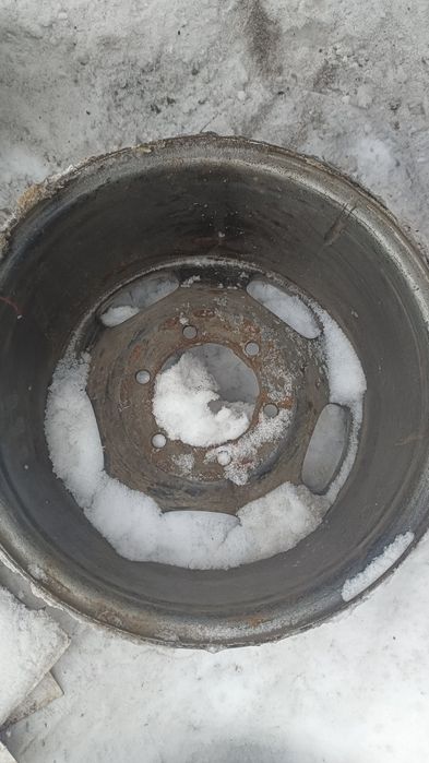 Продам диск штамп от крузака 80