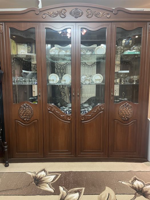 Mebel gorka sotiladi