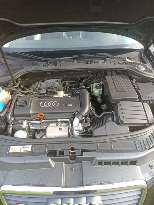 Vînd audi A3 benzină motor 1,4 din 2011 euro 5