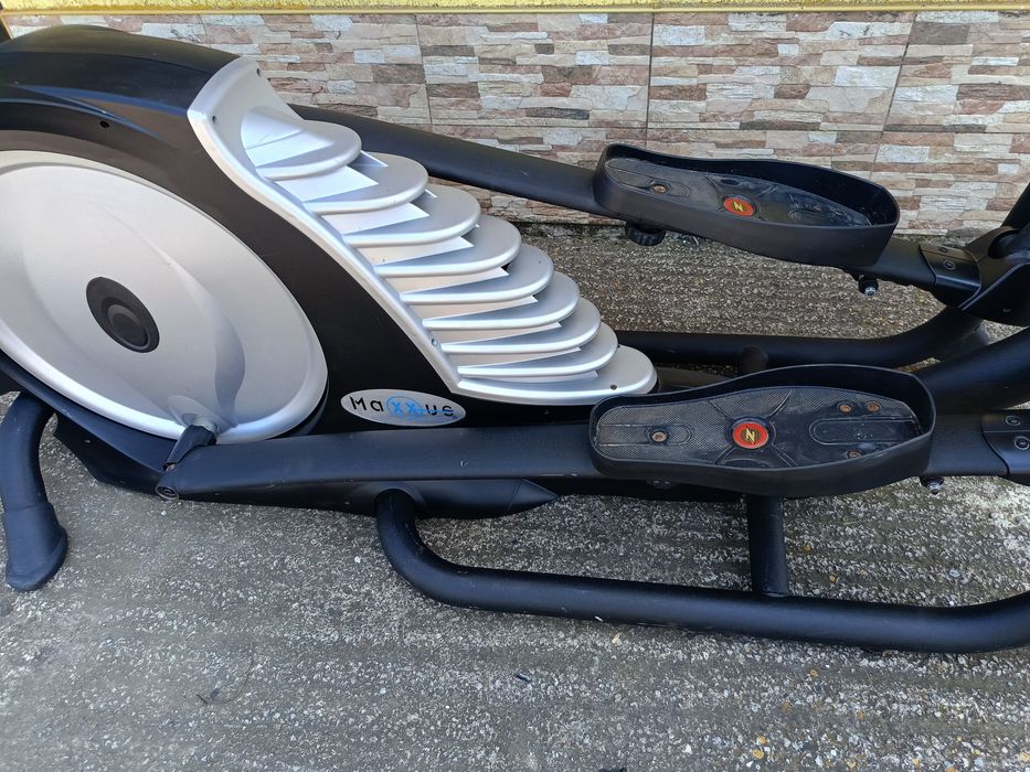 Кростренажор до 160 кг тегло на трениращия