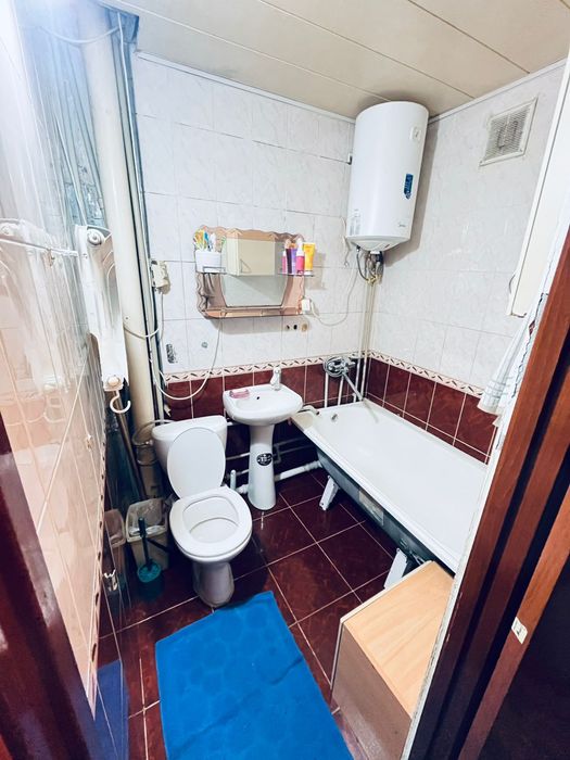 Продам квартиру в районе Универсама