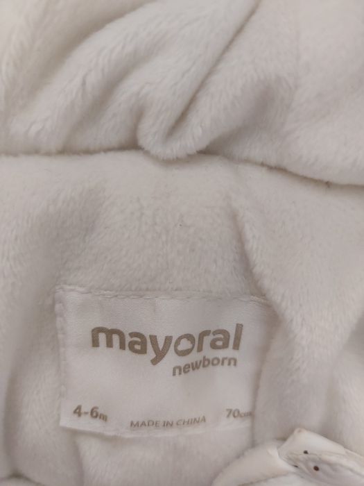 Продавам бебешки ескимос за момиче