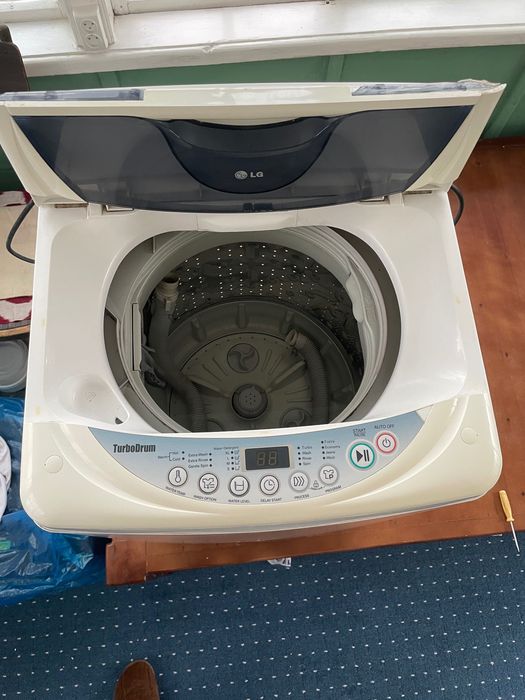 Стиральная машина LG б/у