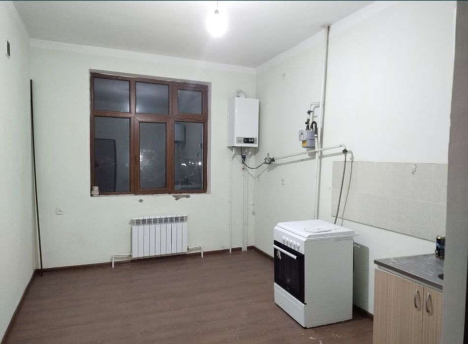 Qarsh sityda 3 xonali uy 1 qavat