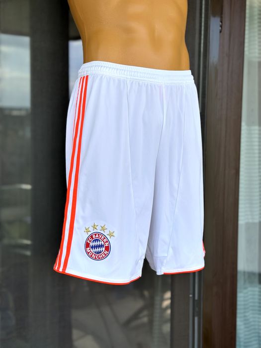 Мъжки къси панталони Adidas ClimaCool (FC Bayern Munchen) - размер М, Отлично състояние