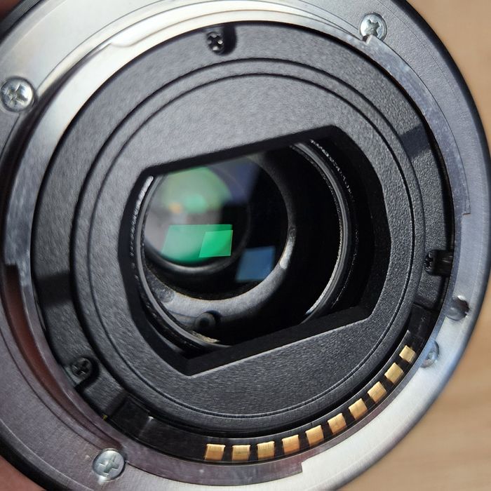 obiectiv Sony E 18-55mm