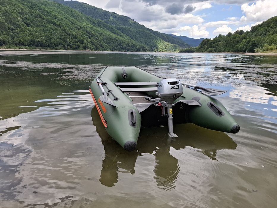 Barca gonflabila Kolibri + motor barca Honda /cizma scurta 2.3 CP 4T