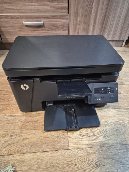 Продам принтер Hp 125a