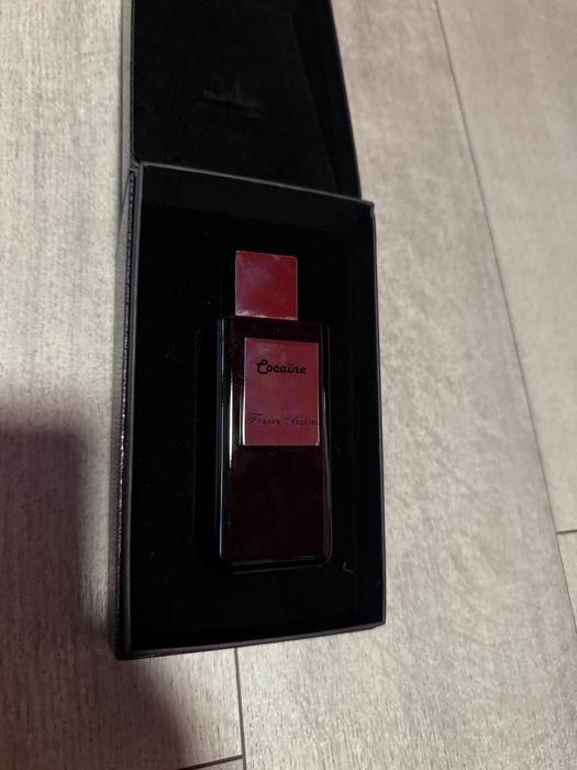 Парфюми (продажба)