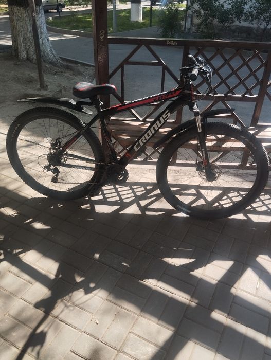 Велосипед гибрид Cronus 38 000 торг