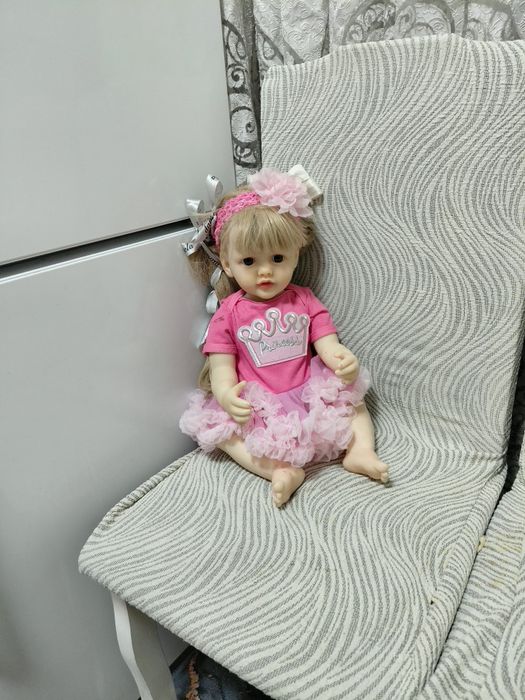 Кукла красивая, большая