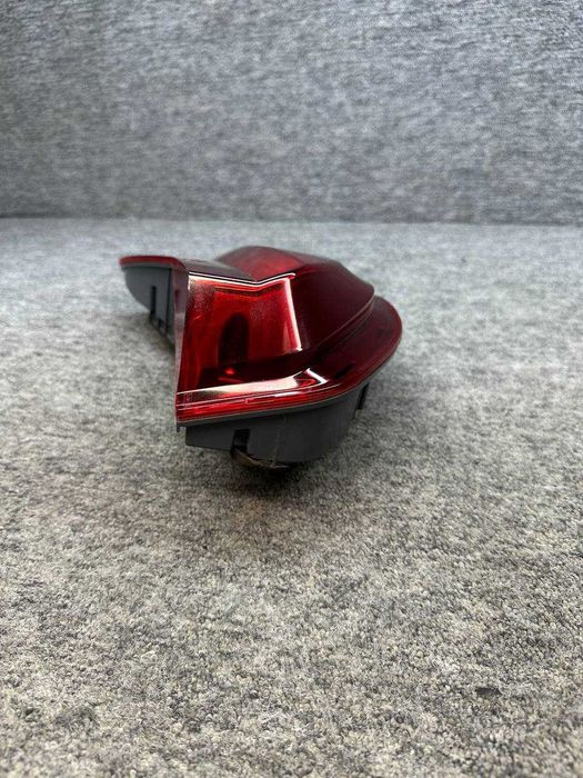 Stop haion dreapta BMW SERIA 7 G11 non-facelift
