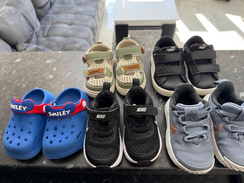 Детски сив Nike маратонки