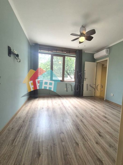 Продава се Тристаен апартамент в Варна, м-т Траката - 90 кв.м за 2156 €/кв.м - Снимка #7