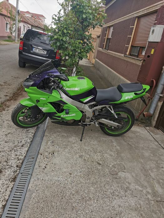 Kawasaki ninja zx900