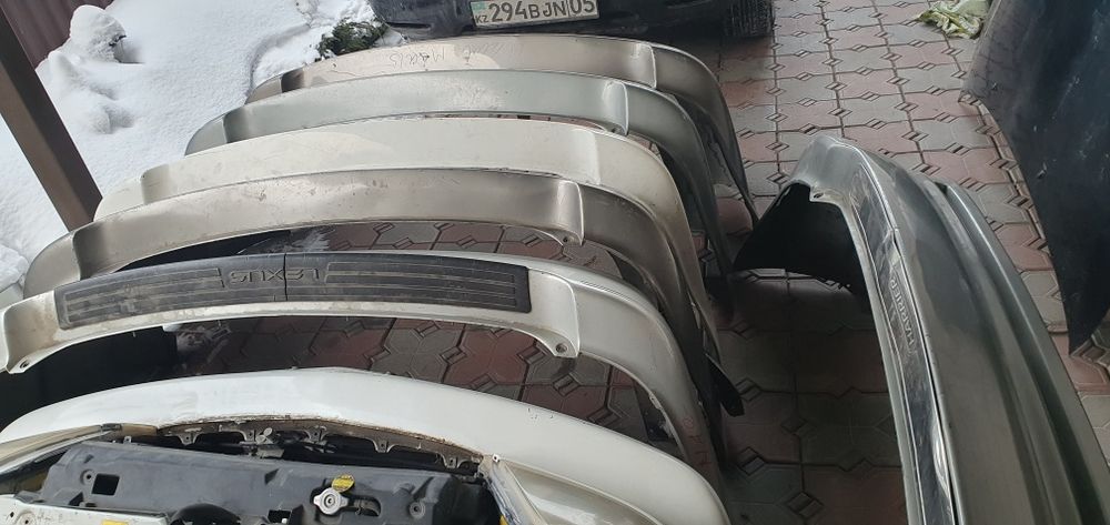 Задние бампера Лексус RX 300,330.