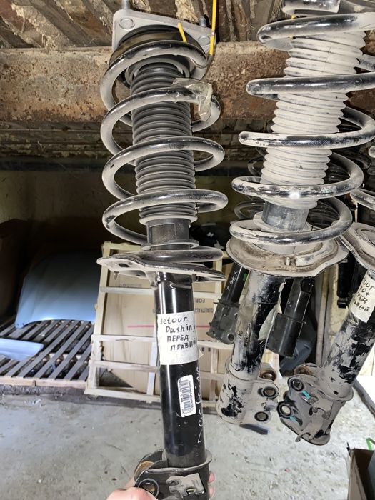 Амортизатор Джетур Дашинг Jetour Dashing передние левое правое