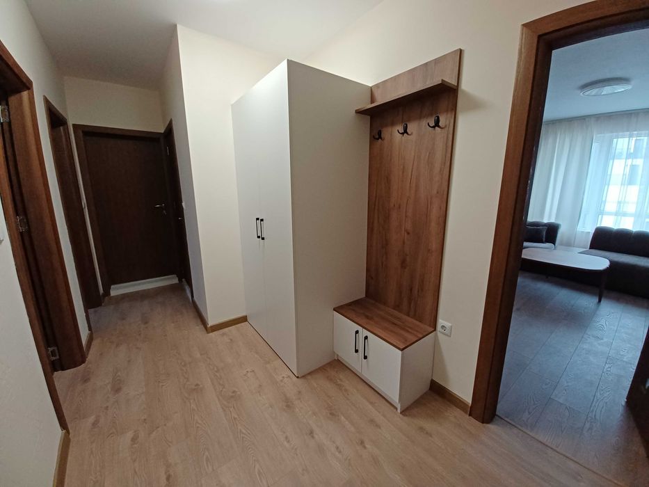 Дава се под наем Тристаен апартамент в Варна, Център - 90 кв.м за 850 € - Снимка #7