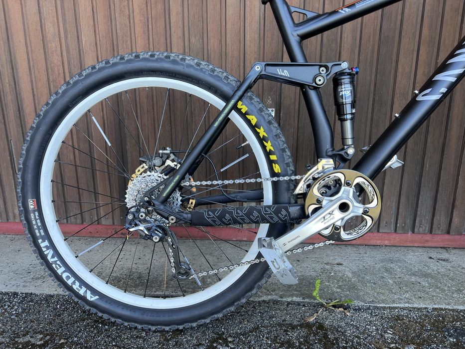 Canyon carbon nerve 140 roti 26 Full Suspension