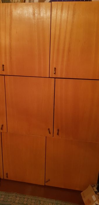 Секции и шкафове - 2броя холни и други мебели