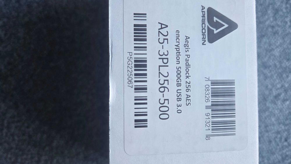 Apricorn A25-3PL256 500GB Padlock Secure USB 3.0 5400rpm с код нов