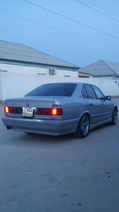 Передний бампер пороги тюнинг BMW E34 M technic