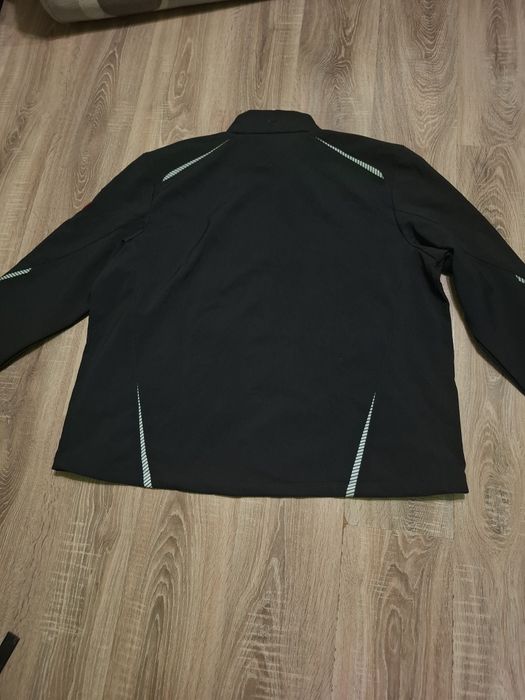 Geaca engelbert strauss nouă