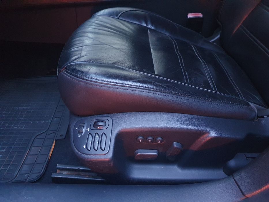 Renault Latitude Initiale Paris 2012 cutie automată