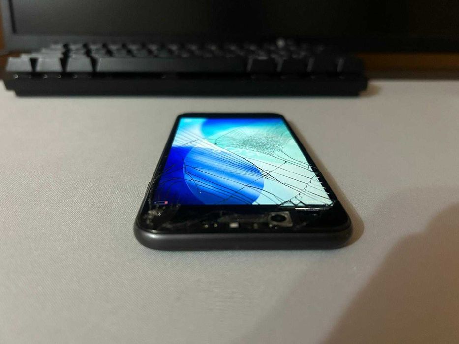 iPhone SE 2020, 64GB, Ecran spart